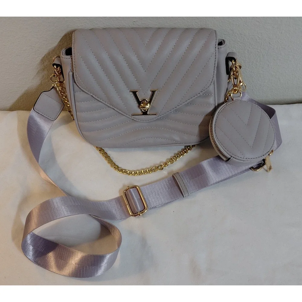 Valentino Orlandi Chevron Quilted Crossbody Bag Light Purple Lavender Coin Pouch